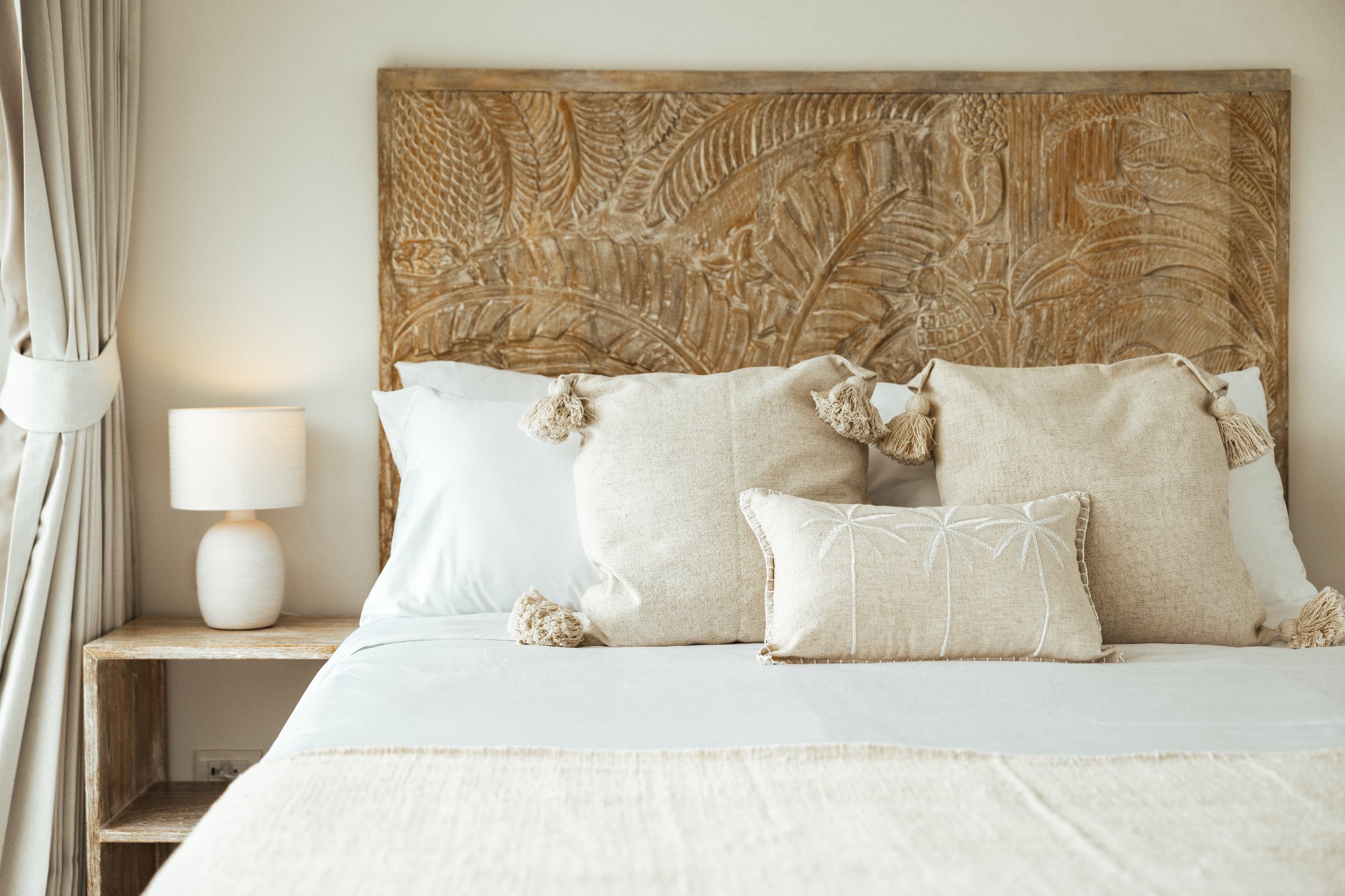 STAYLAR luxury bedroom details